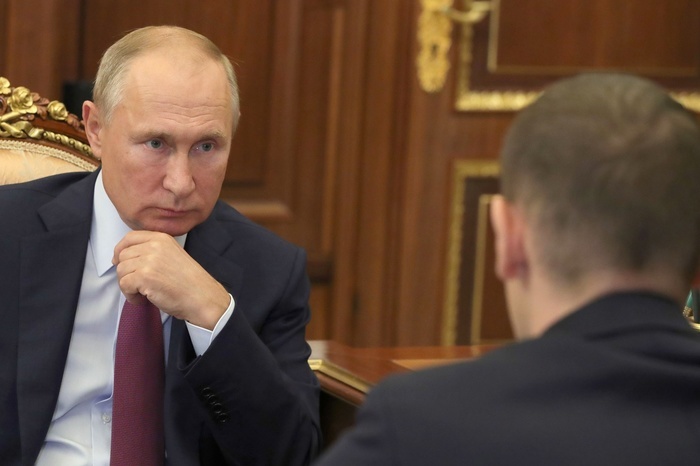 Путин рассказал о планах властей по ограничениям из-за коронавируса в России