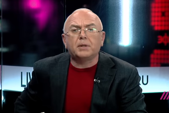 Главред «Дождя» сообщил об увольнении с телеканала журналиста Павла Лобкова