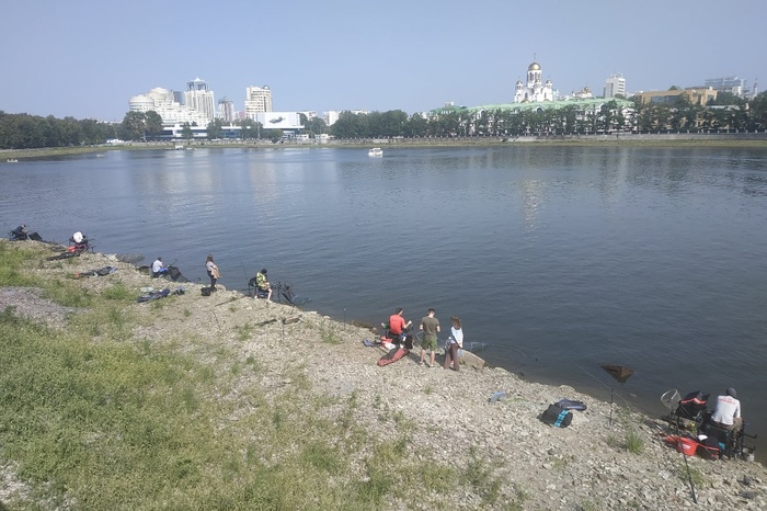 Главный синоптик Свердловской области сообщила, сколько еще простоит жаркая погода