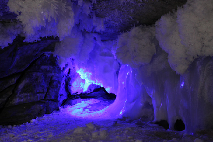 В Кунгуре затопило знаменитую ледяную пещеру