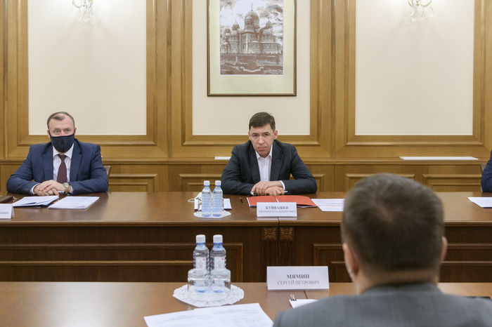 Куйвашев провёл переговоры по поводу открытия торговых центров в Свердловской области