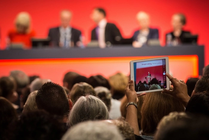 Чиновникам запретят пользоваться иностранным ПО из-за опасений разведки