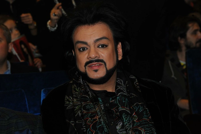 Украинский шоу-бизнес попросил Порошенко запретить всю российскую музыку и кино