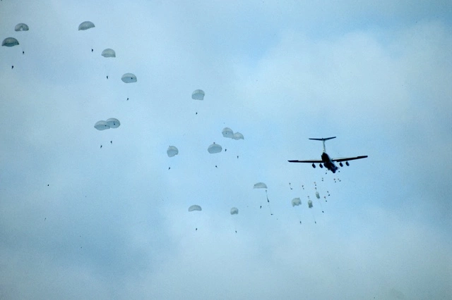 ВДВ освоят десантирование с высоты в восемь километров