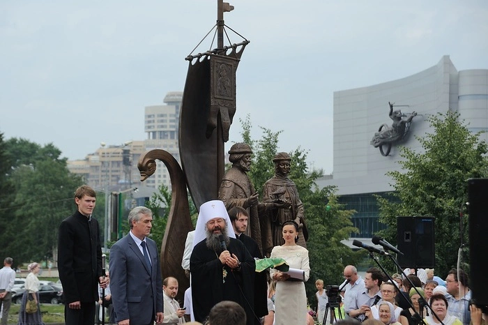 Сегодня в России отмечают День семьи, любви и верности