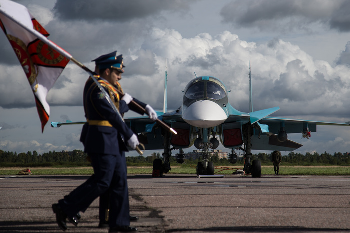 В России сняты с вооружения бомбардировщики Су-24