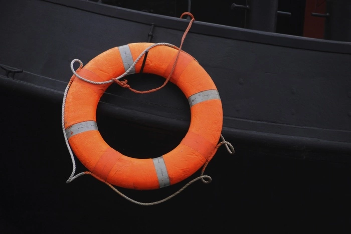 В результате крушения катамарана на Волге погибли 10 человек