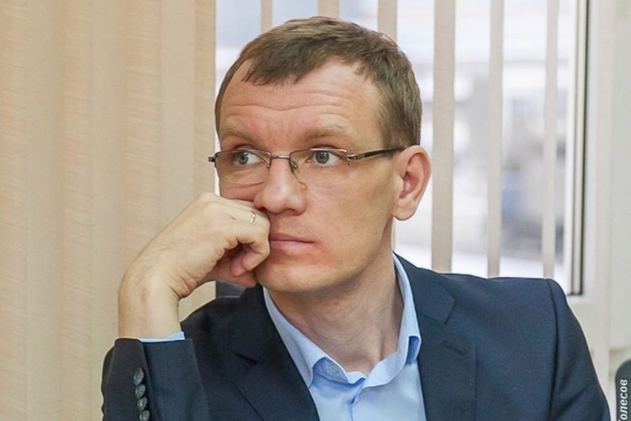 Высокопоставленного свердловского чиновника уволят из-за утраты доверия