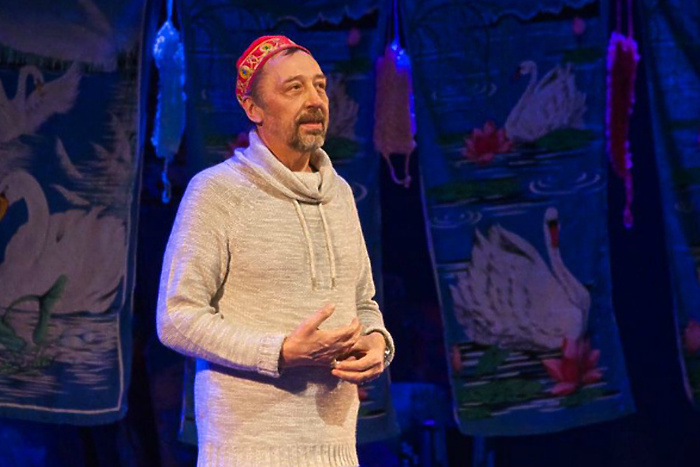 Состояние драматурга Николая Коляды по-прежнему тяжелое