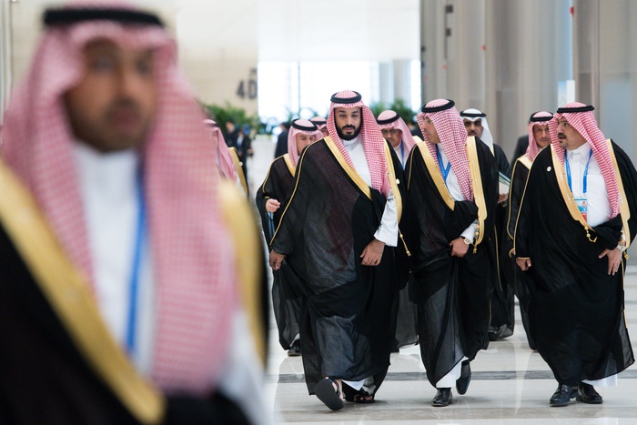 Саудовского принца выпороли в тюрьме по приговору суда