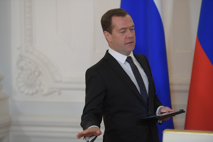 Явлинский связал расследование ФБК о Медведеве с предвыборной кампанией Путина