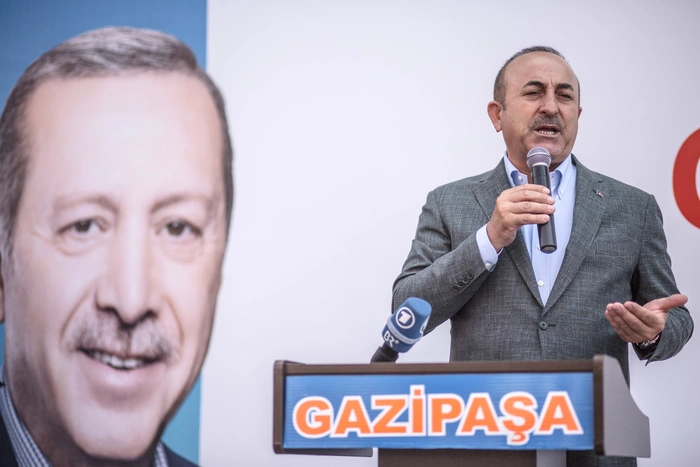 Глава МИД Турции призвал не забывать об «аннексии Крыма»