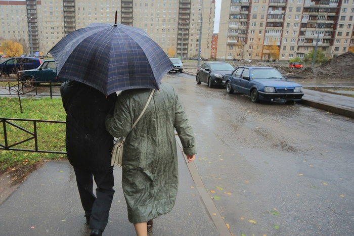 Захватите зонтики, сегодня в Екатеринбурге будет дождливо