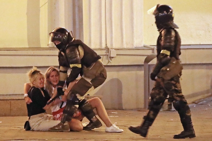 «Этого не будет». Сотрудники МВД Белоруссии отказались переходить на сторону протестующих