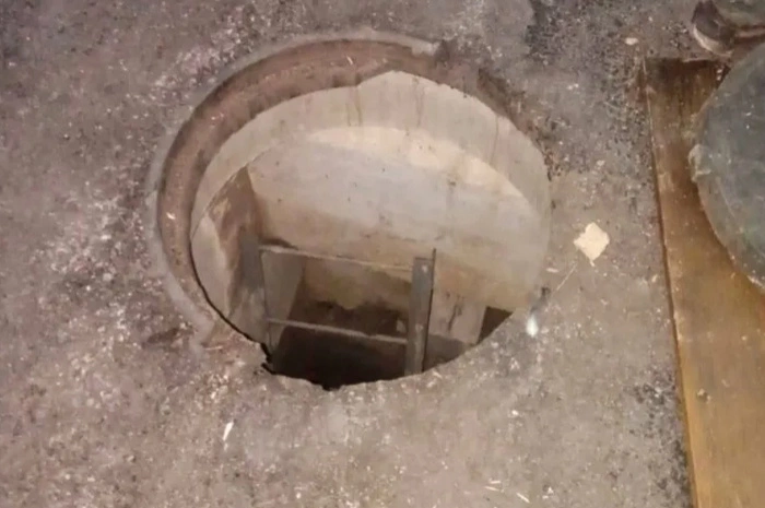 В Каменске-Уральском 2-летний мальчик упал в коллектор