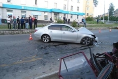 Водитель BMW искорежил в ДТП Daewoo Nexia в Новоуральске