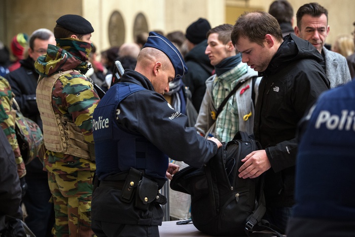 Полиция арестовала объявленного в розыск участника терактов в Брюсселе (ФОТО)