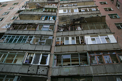 В Луганске начались обстрелы жилых кварталов