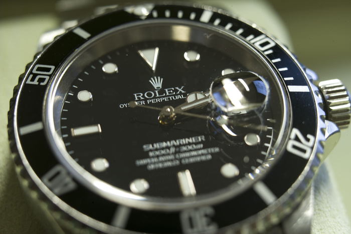 Конфискованы эксклюзивные швейцарские часы стоимостью более 100 млн. рублей