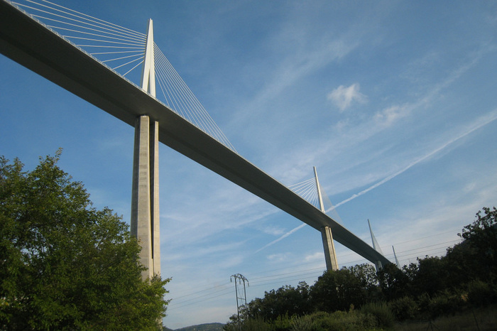Вантовый мост через Верх-Исетский пруд могут построить для городской электрички