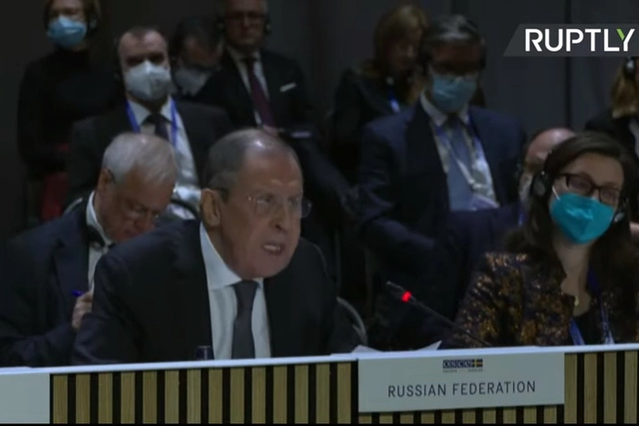 Лавров: В Европу возвращается «кошмарный сценарий» военного противостояния