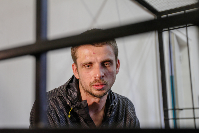 Андрей Медведько, один из подозреваемых в убийстве журналиста Олеся Бужины в Шевченском районном суде Киева, Украина, 19 июня 2015 года. Фото globallookpress.com
