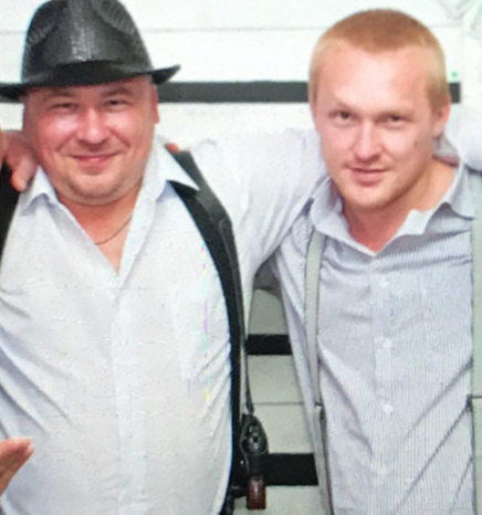 Алексей Тиханов (в шляпе) и Антон Корепанов. Фото: URA.RU