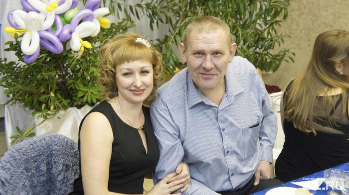Убитый Дмитрий Титовец с женой. Фото: соцсеть