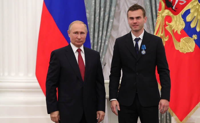 Орденом Почёта награждён капитан сборной России по футболу Игорь Акинфеев.