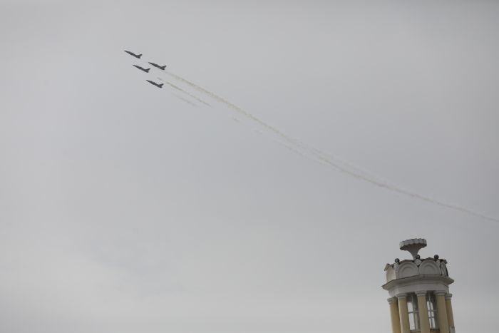 Пилотажная группа «Русь» выступила с авиашоу в небе над Эльмашем