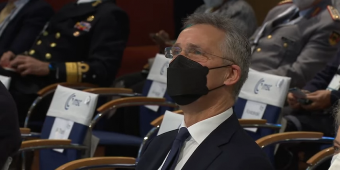 Генсек НАТО Йенс Столтенберг на Мюнхенской конференции по безопасности в 2022 году. Фото: скрин видео You Tube 