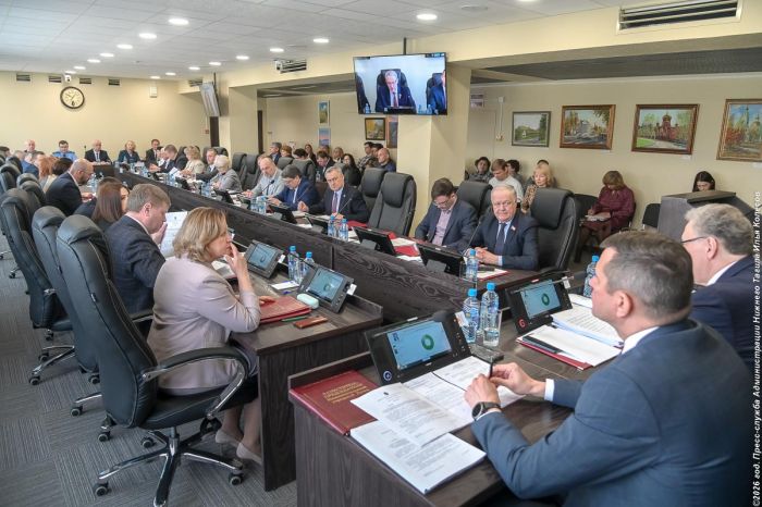 Обсуждение городской медицинской реформы состоялось на заседании городской думы Нижнего Тагила 23 апреля 2026 года. Фото: сайт Нижнетагильской гордумы