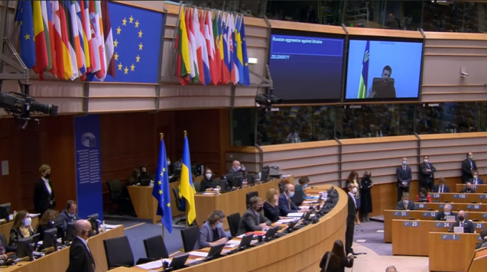 Выступление украинского президента Зеленского перед Европарламентом в марте. Фото: скрин видео You Tube
