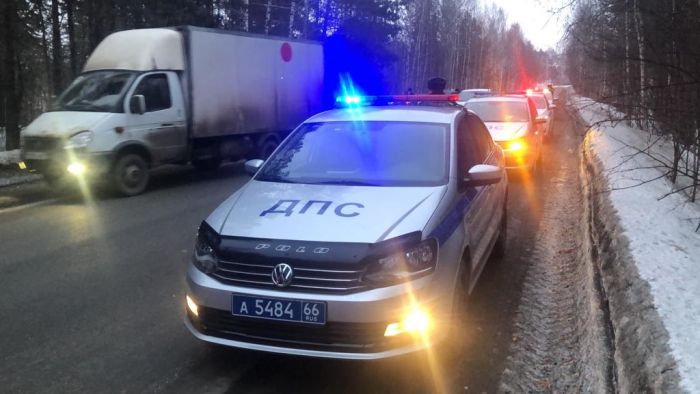 Госавтоинспекция Екатеринбурга проводит массовые проверки водителей