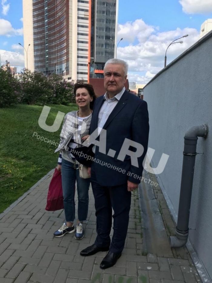  Этот снимок был сделан 14 июня, после того, как с Алексея Миронова сняли наручники. Фото: URA.RU