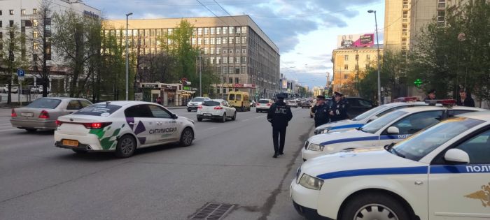 Безопасно ли ездить в такси? ГИБДД подвела итоги профилактического рейда в Екатеринбурге