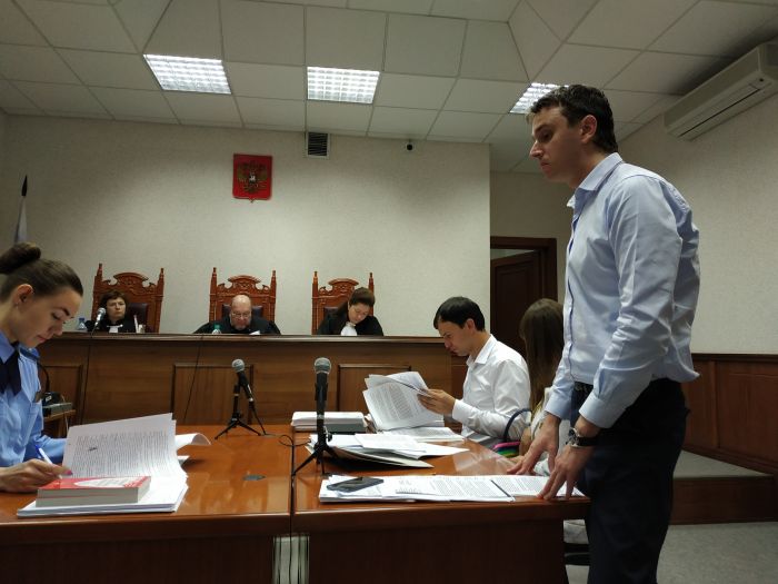 Адвокат Петра Игнатова по назначению Михаил Морозов. Фото: Uralweb.ru