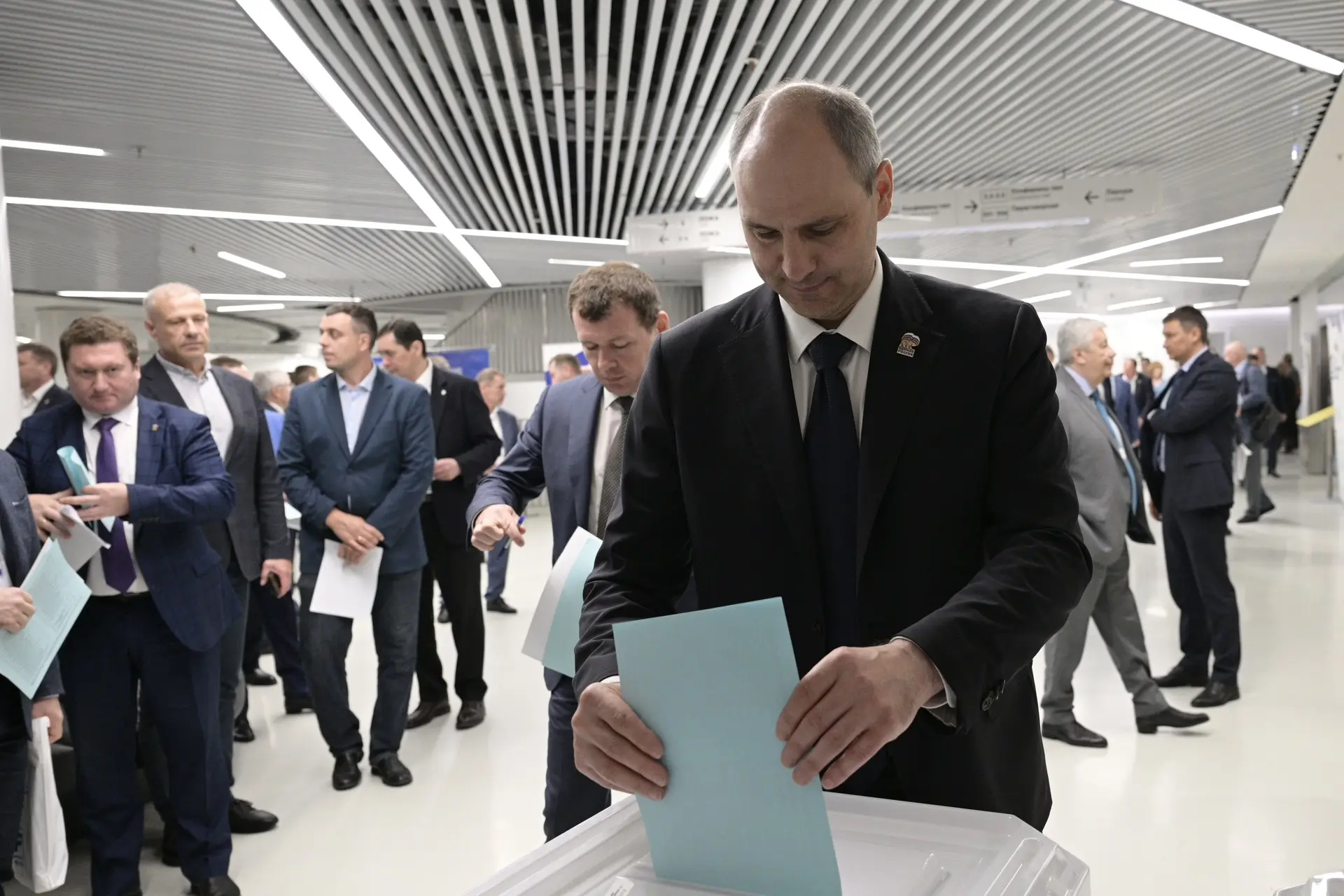 Секретарь регионального отделения партии «Единая Россия», губернатор Свердловской области Денис Паслер. Фото: канал Дениса Паслера в МАХ 