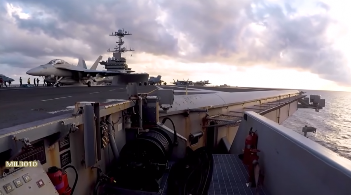 Авианосец USS Harry S. Truman. Фото: скрин видео You Tube