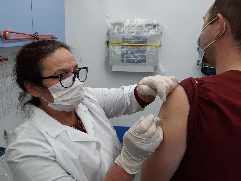 Прививочная кампания против гриппа стартовала в Свердловской области