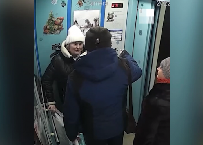 Под Екатеринбургом соседи утроили бой в лифте