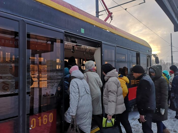 Екатеринбуржцы сообщили о последствиях отмены автобусов из Верхней Пышмы