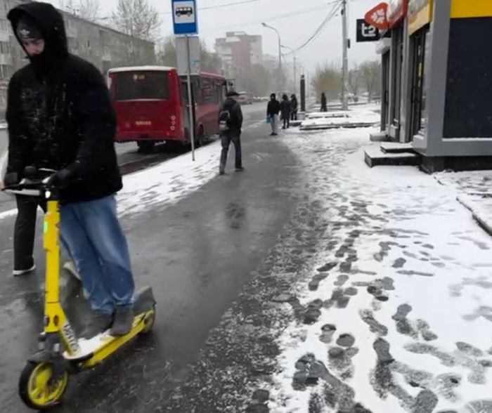 Самокатчиков не сломить!
