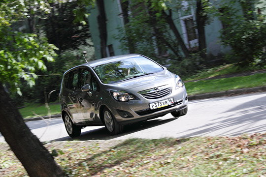 Opel Meriva тест драйв