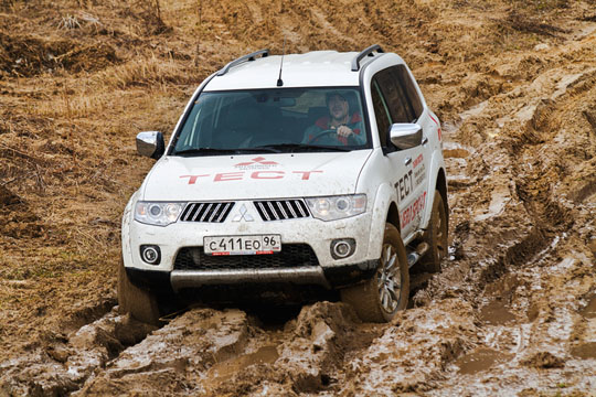 Mitsubishi Pajero Sport на тест-драйве Uralweb