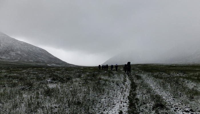 Группа, встретившаяся на пути на гору Народная