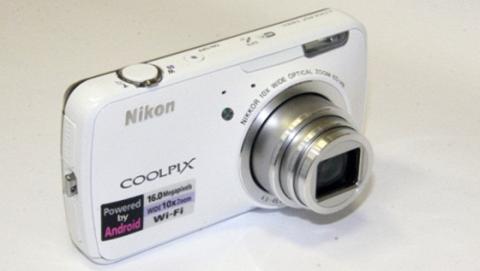 Nikon Coolpix S800c