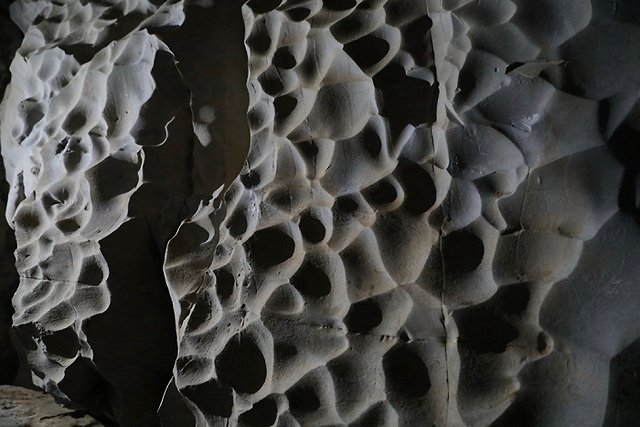 Шемахинская пещера или пещера Сказ