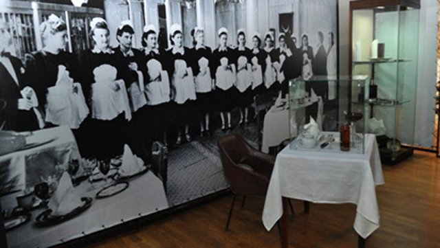 Выставки: Путешествие свердловского гурмана