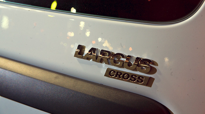 Lada Largus Cross. Псевдо-кроссовер